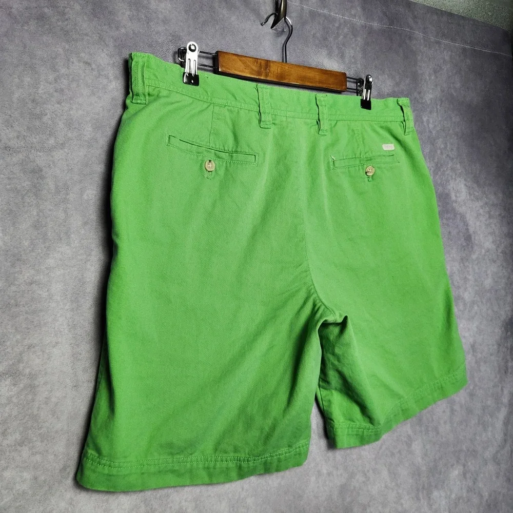 Izod Saltwater Mens Green Cotton Chino Shorts Size 38 Summer Casual